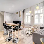 Rakoczi 2 Bedroom Stylish
